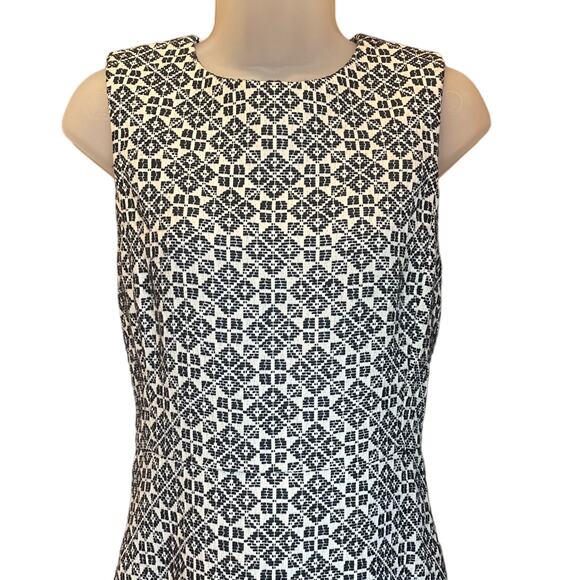 Sz 4 TORY BURCH Designer Geometric Sleeveless Fit and Flare Jewel Neck Dress EUC - Picture 6 of 16